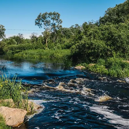 Vanaoue Puhkekeskus 3* Suure-Jaani