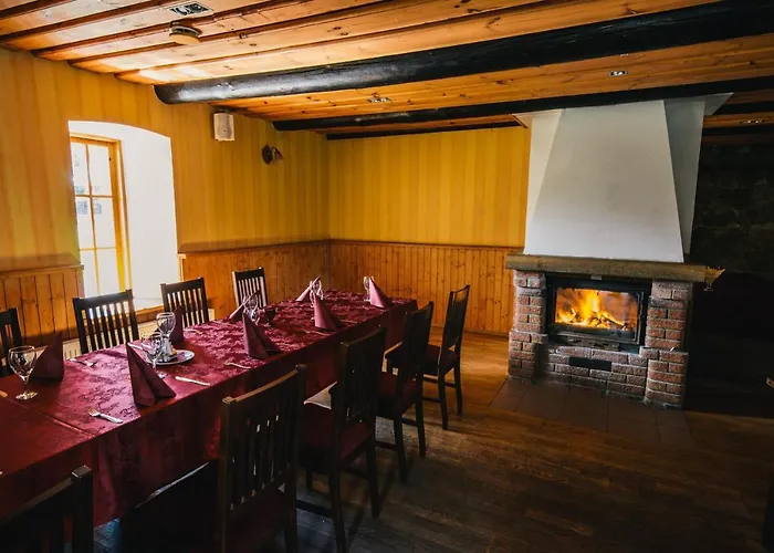 Bed & Breakfast Vanaoue Puhkekeskus Suure-Jaani