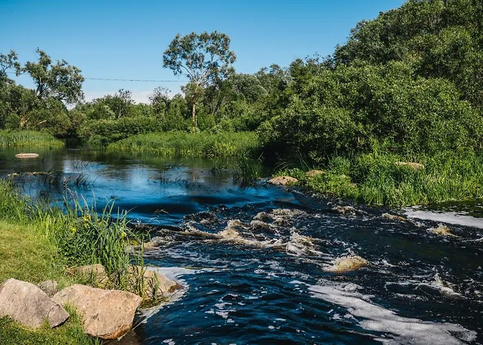 Vanaoue Puhkekeskus 3* Suure-Jaani