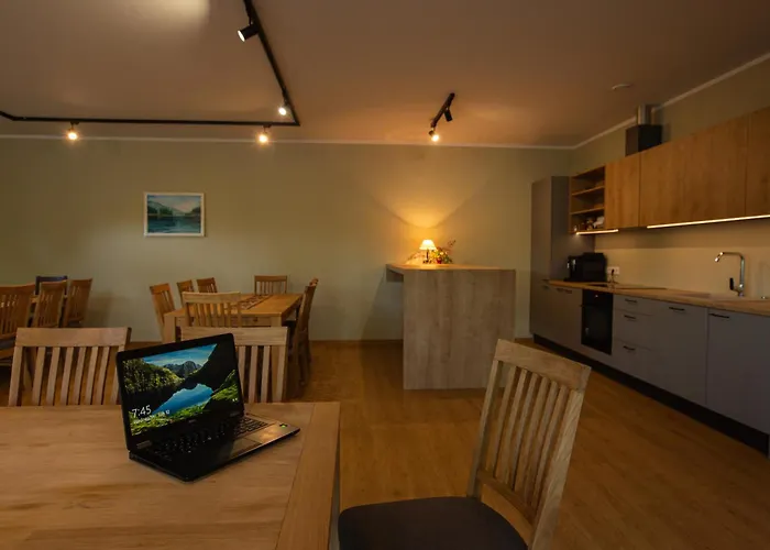 Bed & Breakfast Vanaoue Puhkekeskus Suure-Jaani